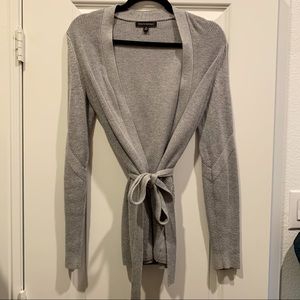 BANANA REPUBLIC | gray tied cardigan